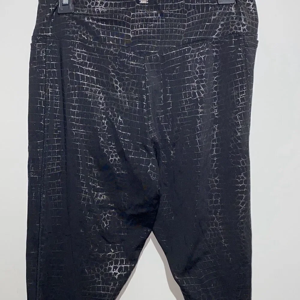 PINK Victoria's Secret Women's Black Snake Print Wide Waistband Leggings Size XL